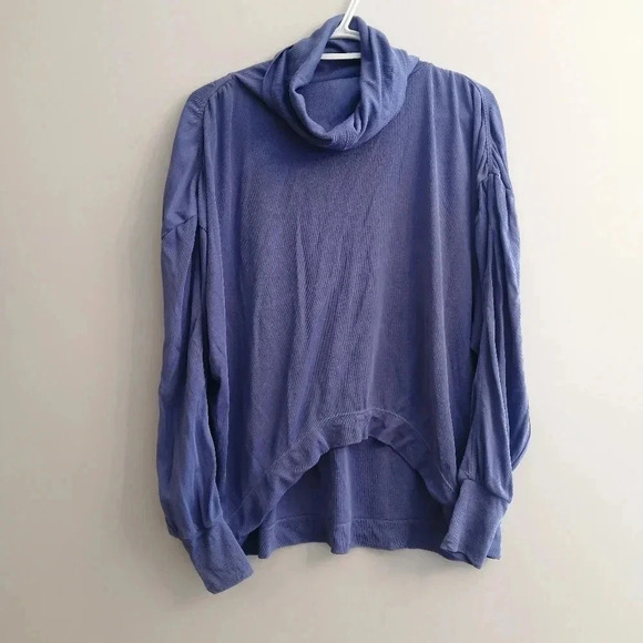 FP Free People Movement Ribbed Cowl Neck Long Sleeve Ruched Arm Periwinkle XS - Picture 2 of 16